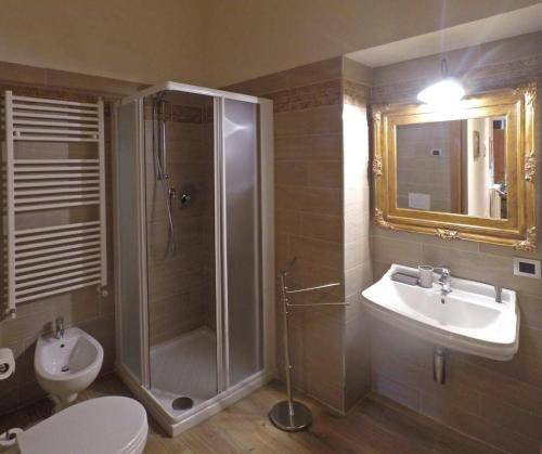 Photo of Bathroom in Edolo