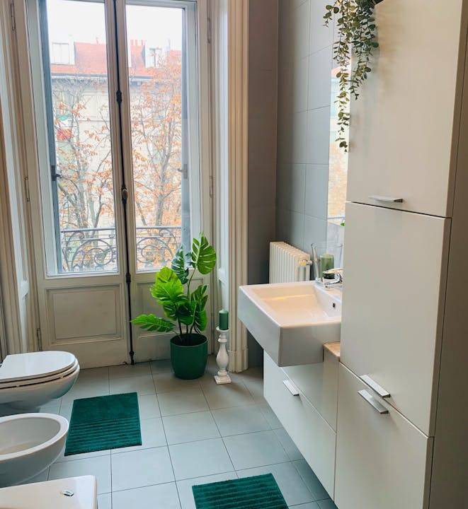 Photo of Bathroom in Magenta