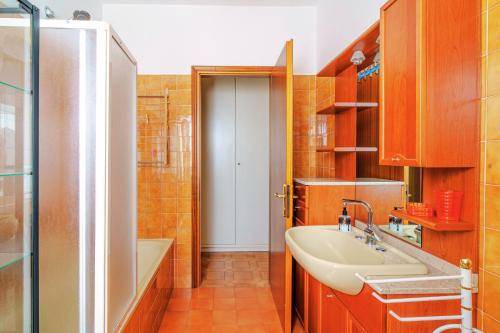Photo of Bathroom in Grandate