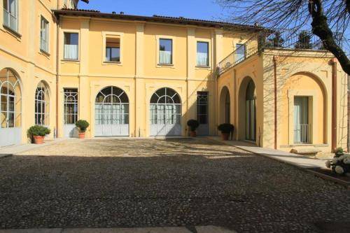 Photo of Buildings in Seregno
