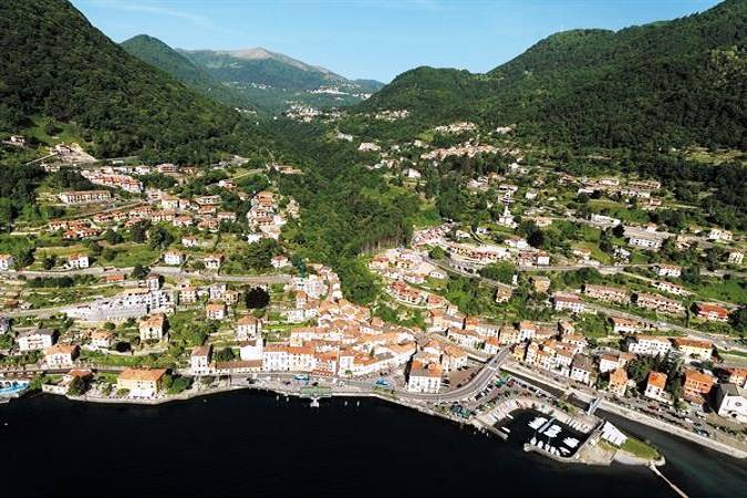 Photo of Others in Argegno