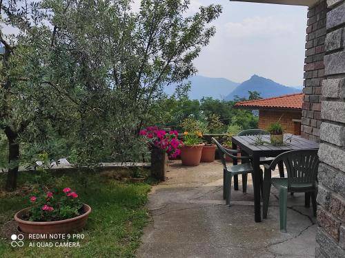 Photo of Patio Balcony in Marone