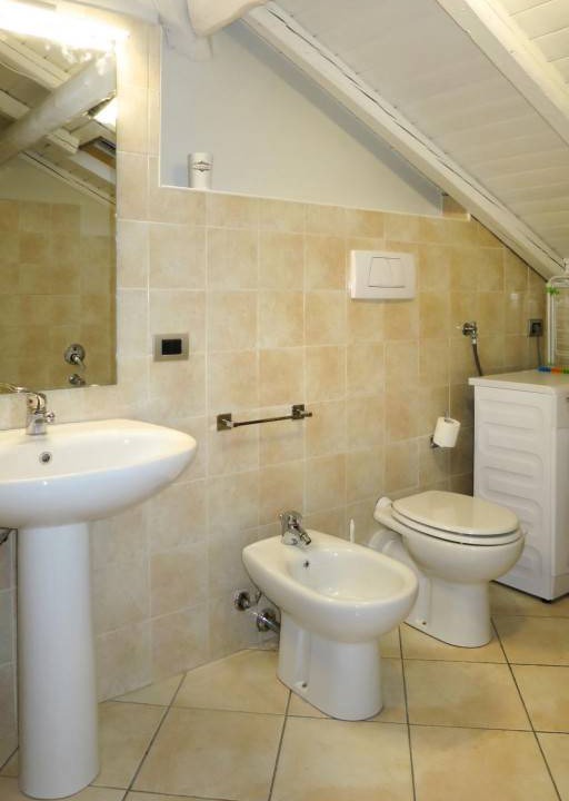 Photo of Bathroom in Luino