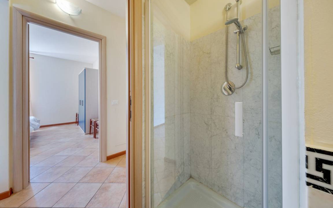 Photo of Bathroom in Crone