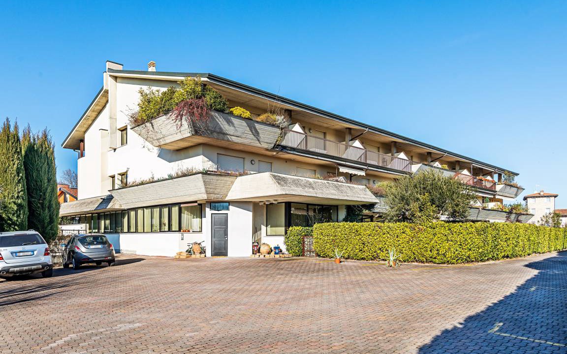 Photo of Buildings in Desenzano del Garda