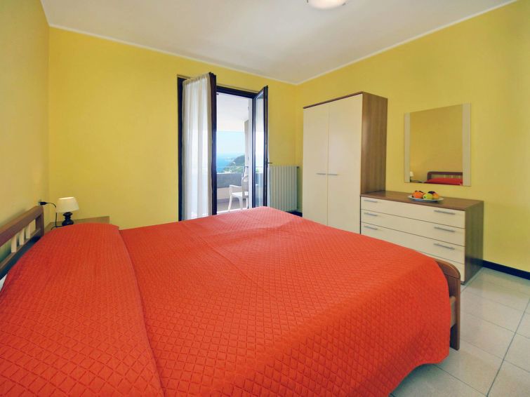 Photo of Bedroom in Morele