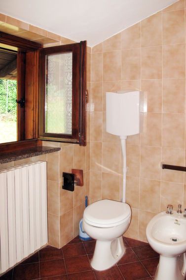 Photo of Bathroom in Castelveccana
