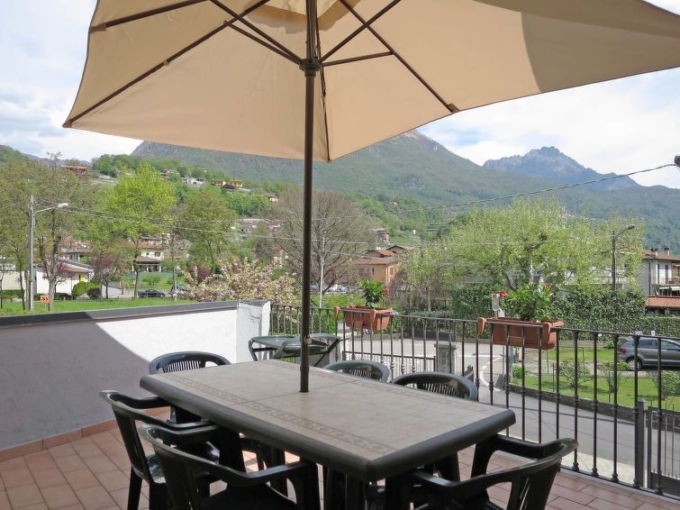 Photo of Patio Balcony in San Pietro Sovera
