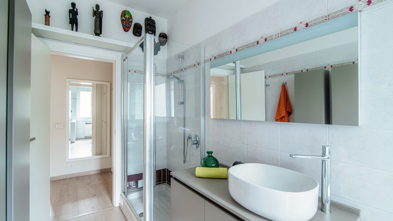 Photo of Bathroom in Como