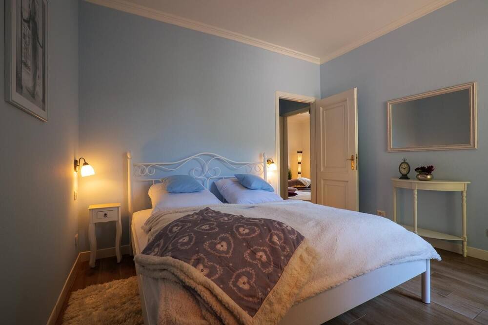 Photo of Bedroom in Laveno