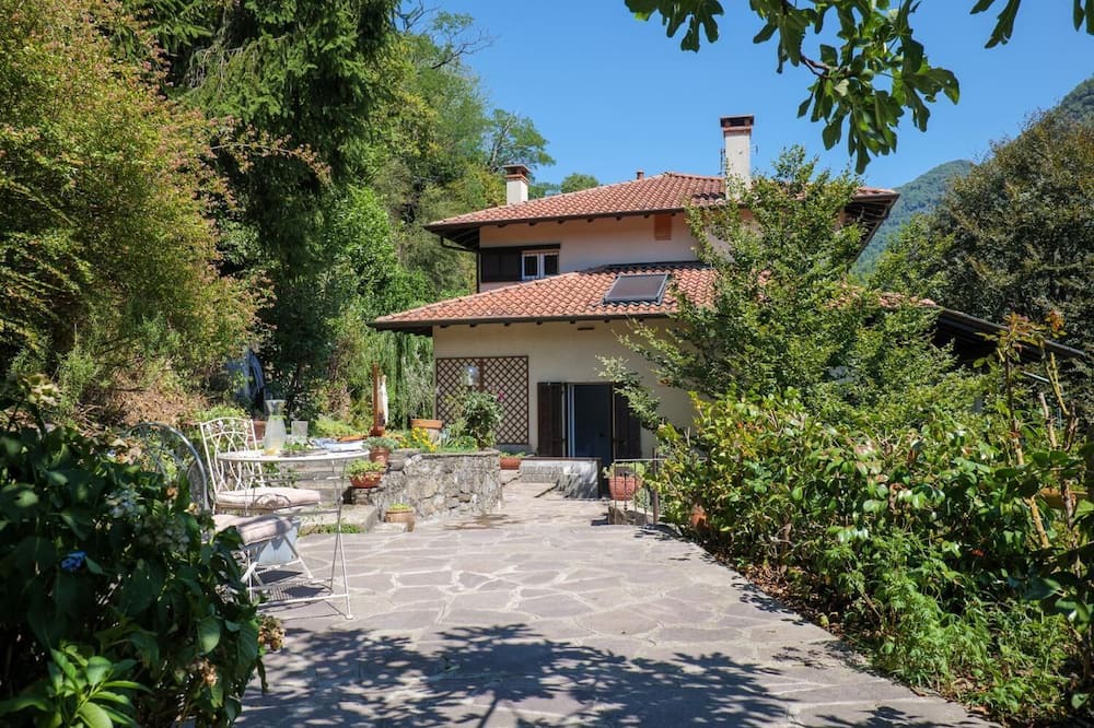 Photo of Outdoor in Laveno