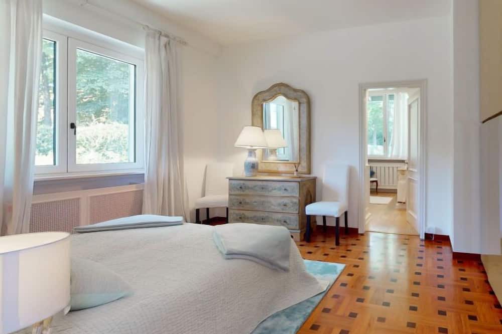Photo of Bedroom in Appiano Gentile