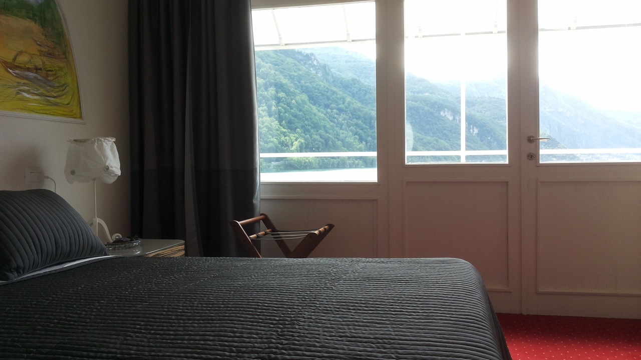 Photo of Bedroom in Mandello del Lario
