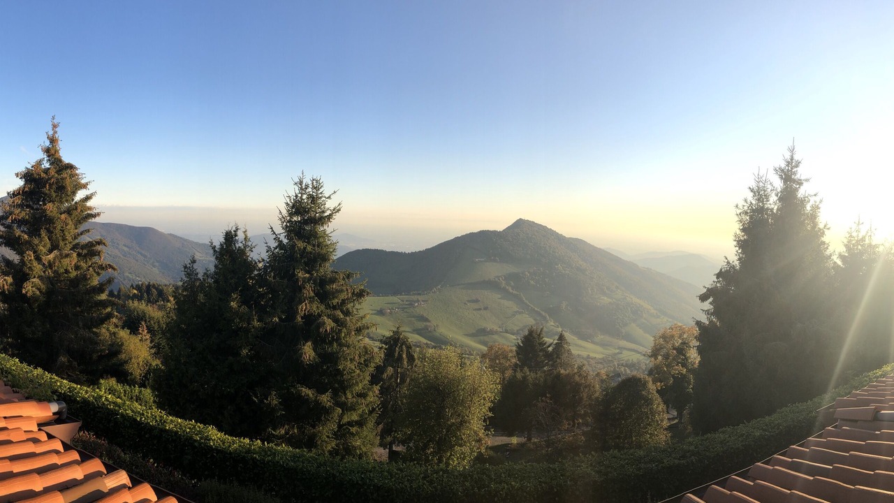 Photo of Outdoor in Grone