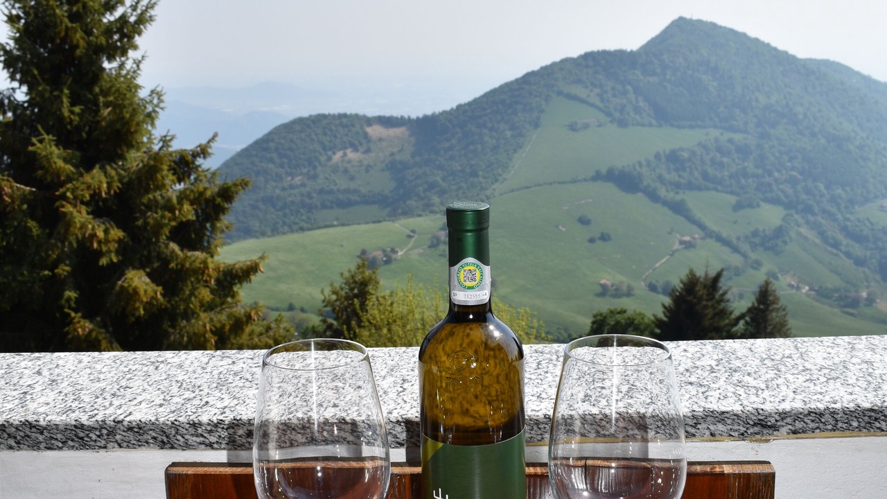 Photo of Outdoor in Grone