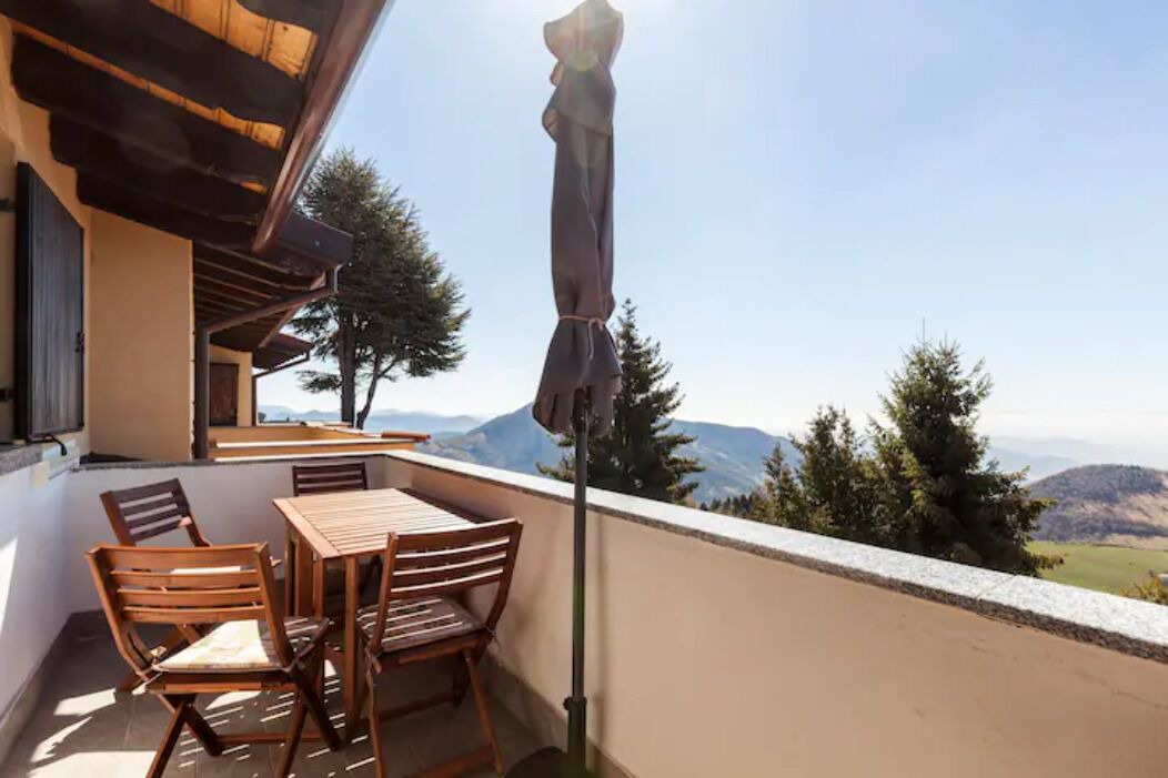 Photo of Outdoor in Grone