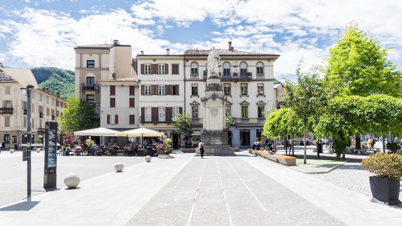 Photo of Others in Como City Centre