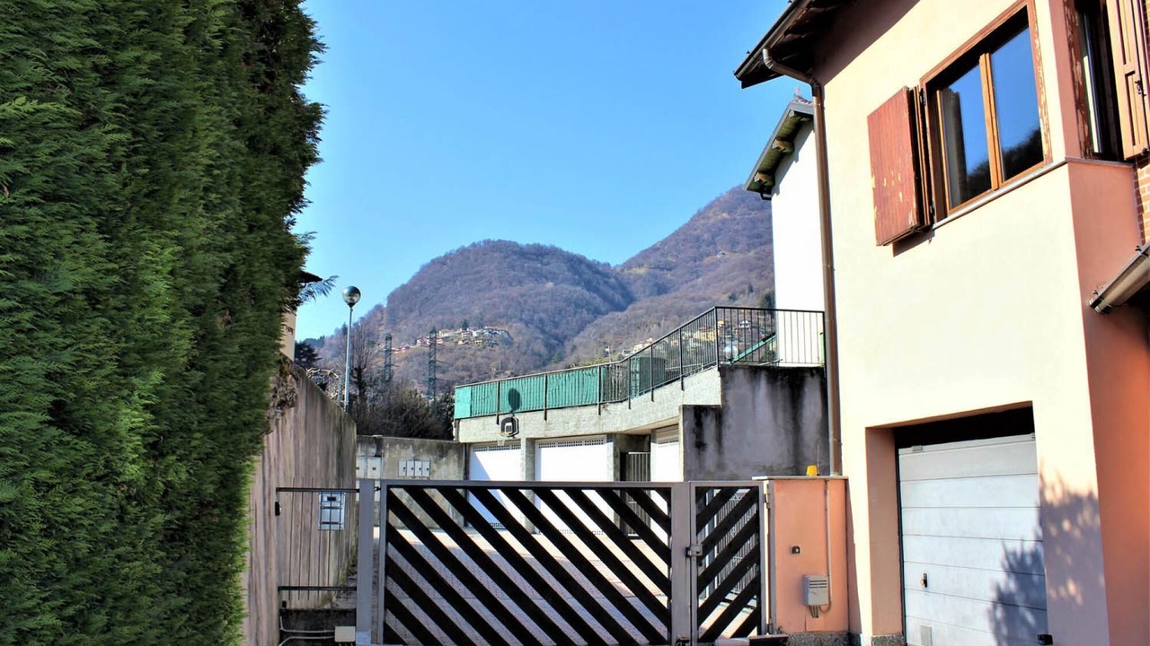 Photo of Others in Argegno