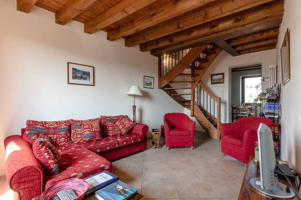 Photo of Livingroom in Cavriana