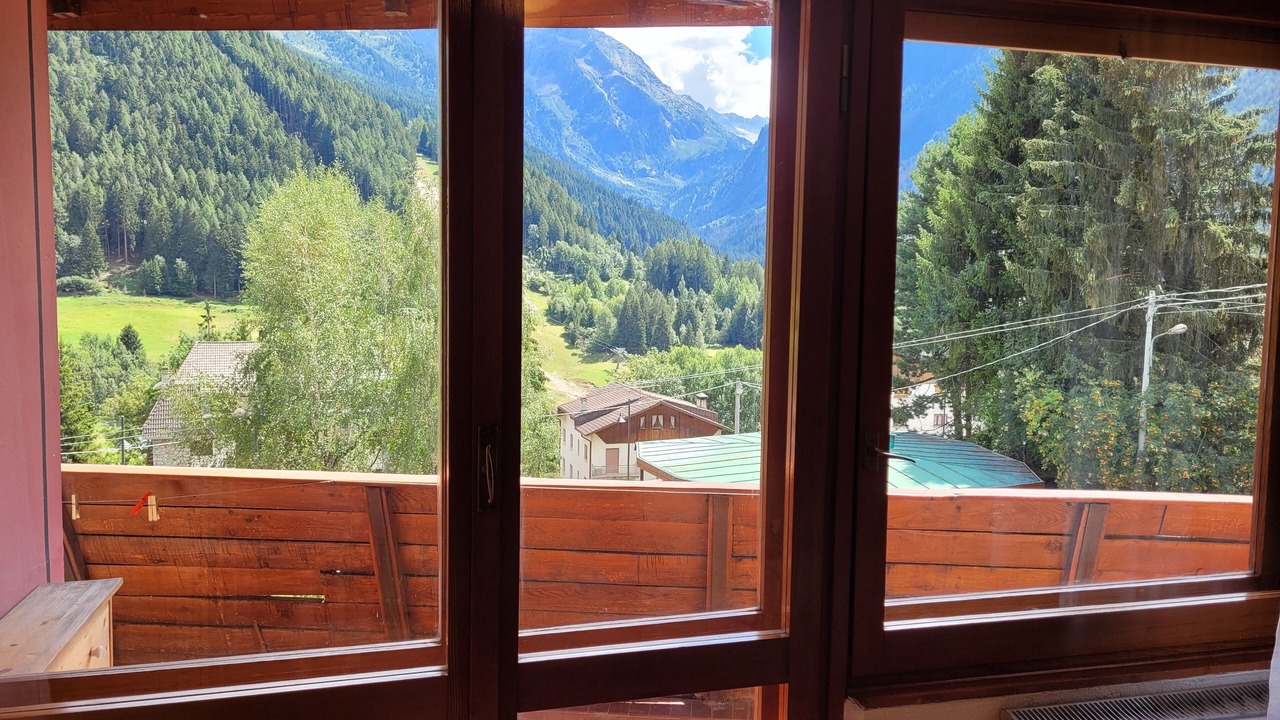 Photo of Patio Balcony in Temu