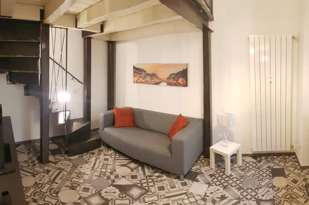 Photo of Livingroom in Tricolore