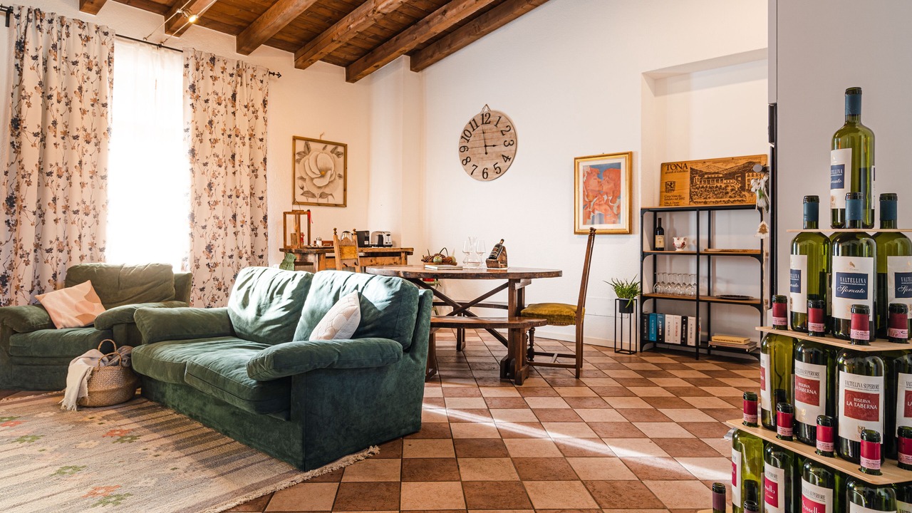 Photo of Livingroom in Villa di Tirano