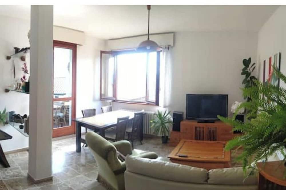 Photo of Livingroom in Abbadia Lariana