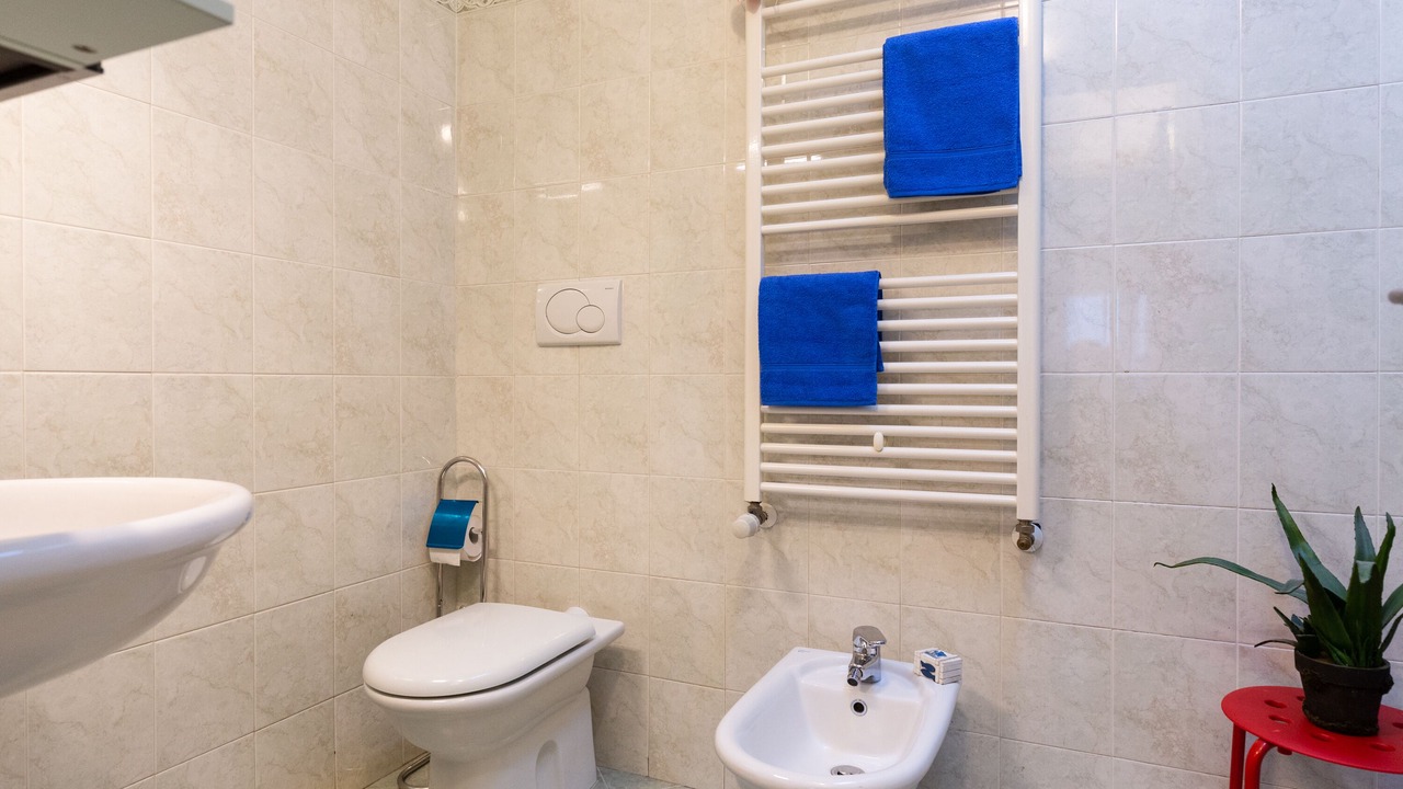 Photo of Bathroom in Gorla