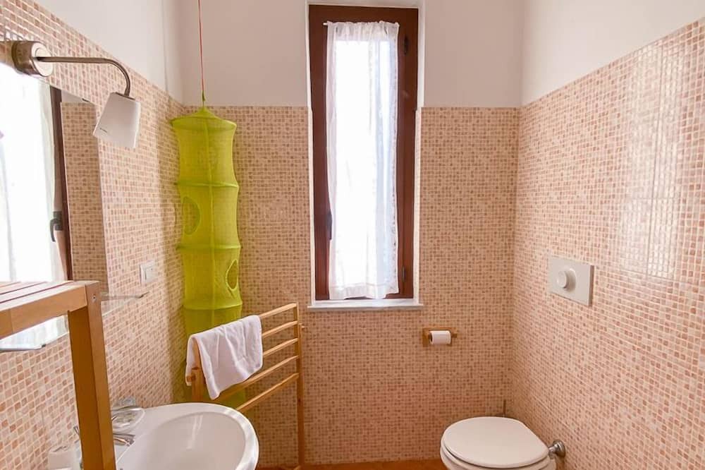 Photo of Bathroom in Vanzago