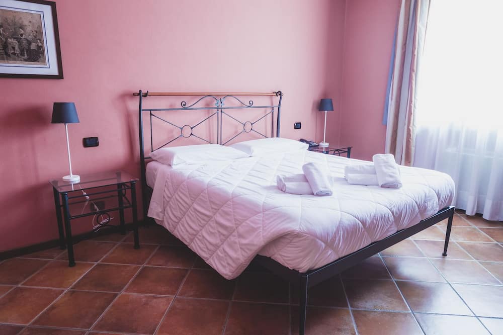 Photo of Bedroom in Mortara