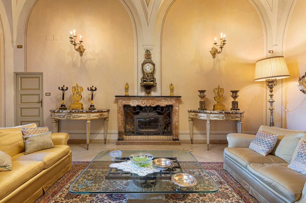 Photo of Livingroom in Mornico Losana