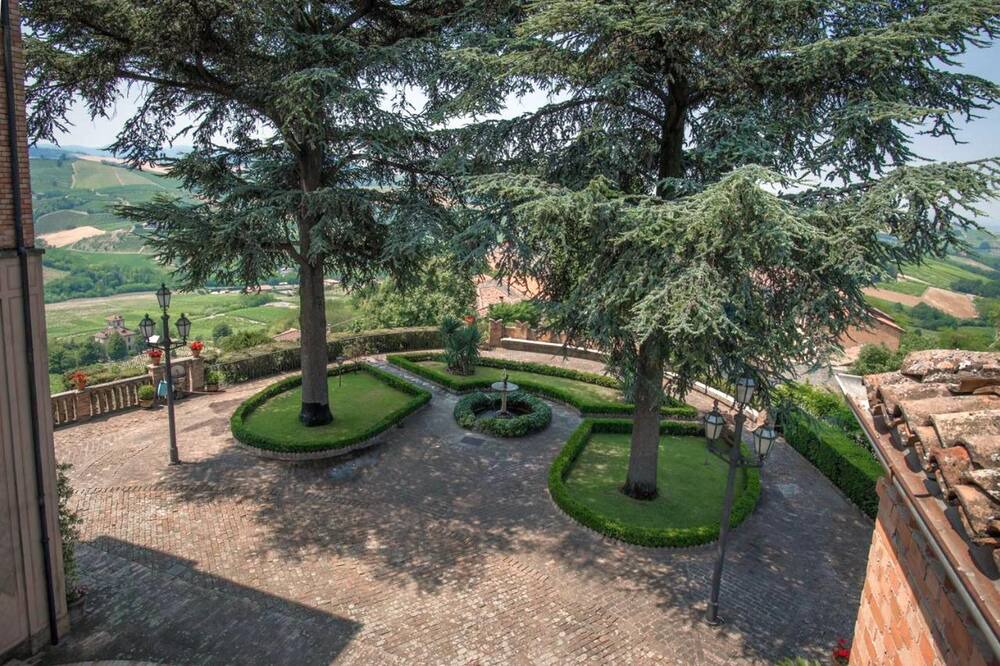 Photo of Outdoor in Mornico Losana