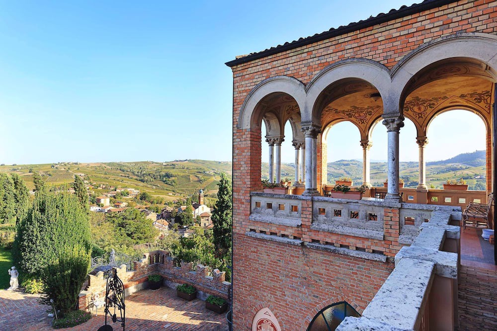 Photo of Outdoor in Mornico Losana