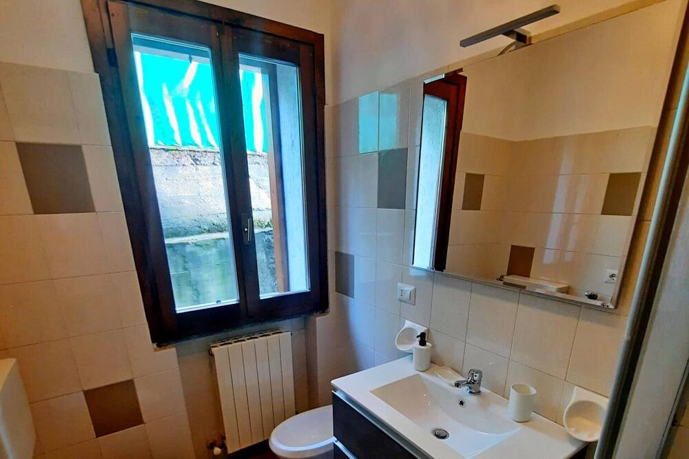 Photo of Bathroom in Cassina Valsassina