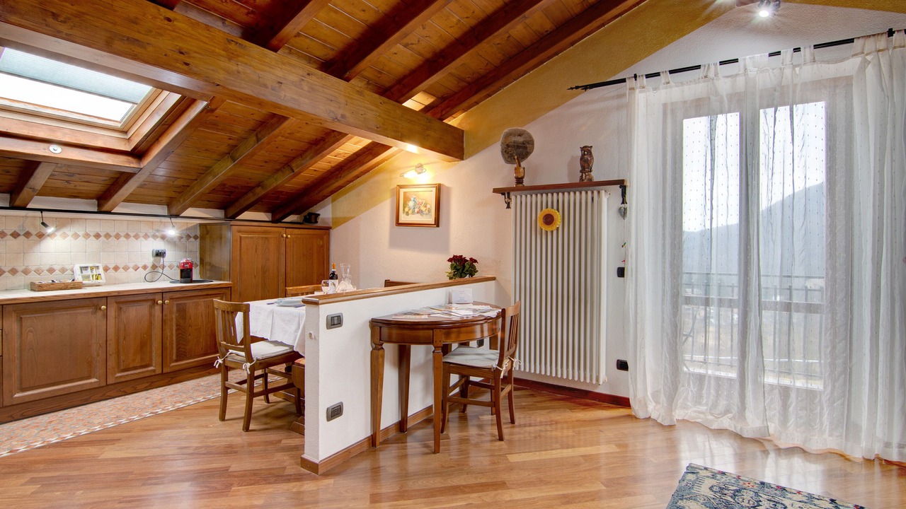 Photo of Kitchen in Lanzo d'Intelvi
