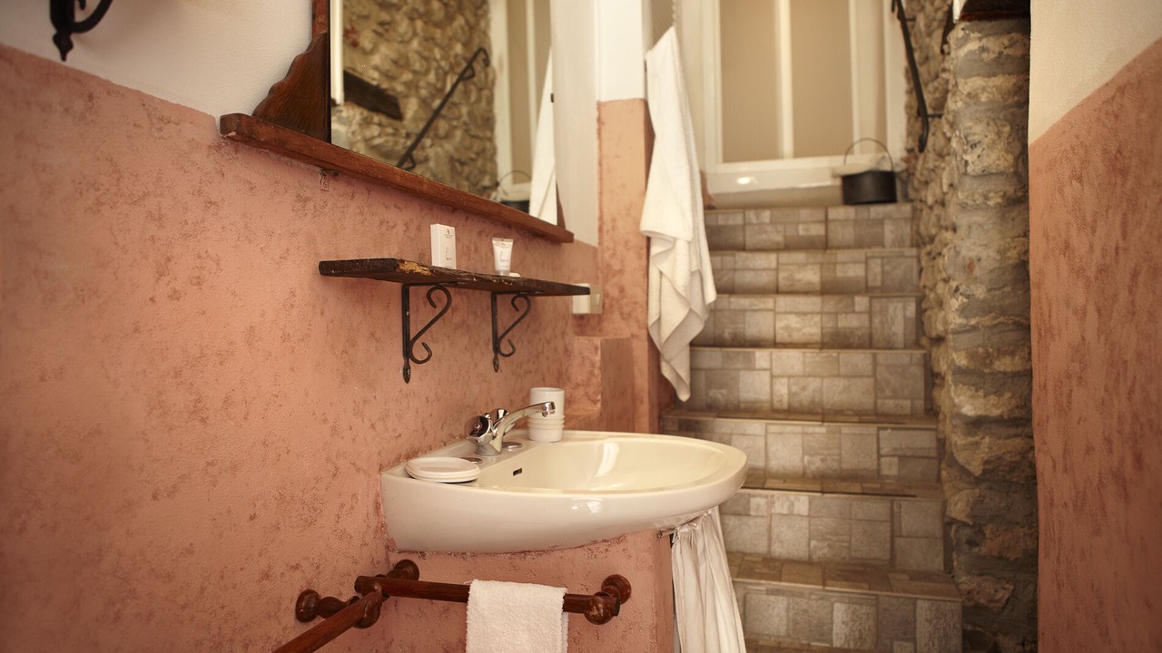 Photo of Bathroom in Casalzuigno