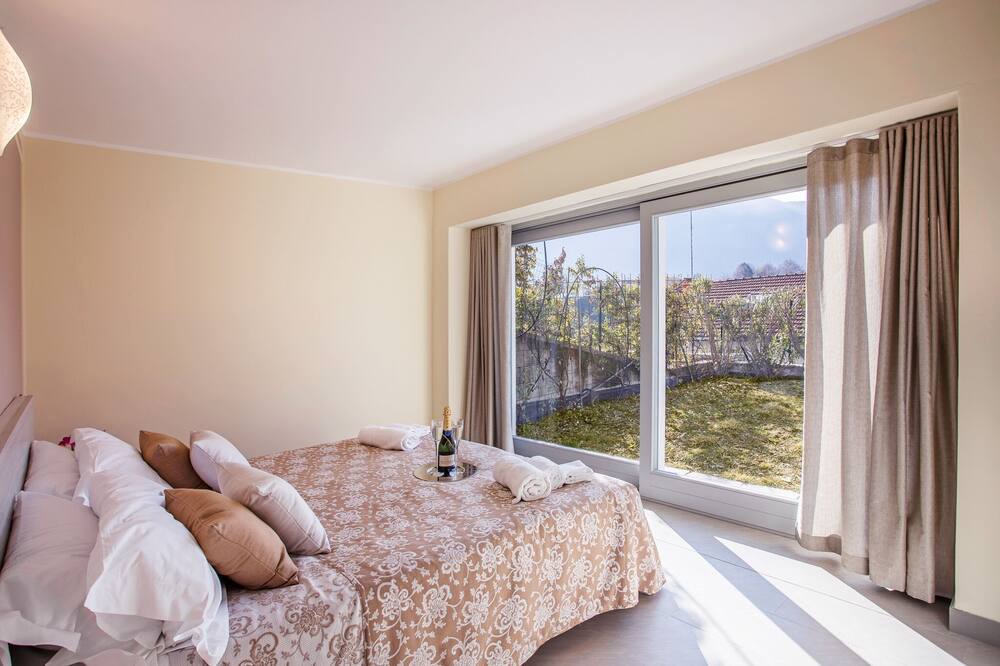 Photo of Bedroom in Ossuccio