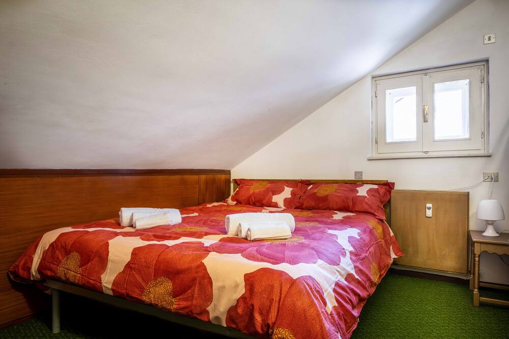 Photo of Bedroom in Aprica