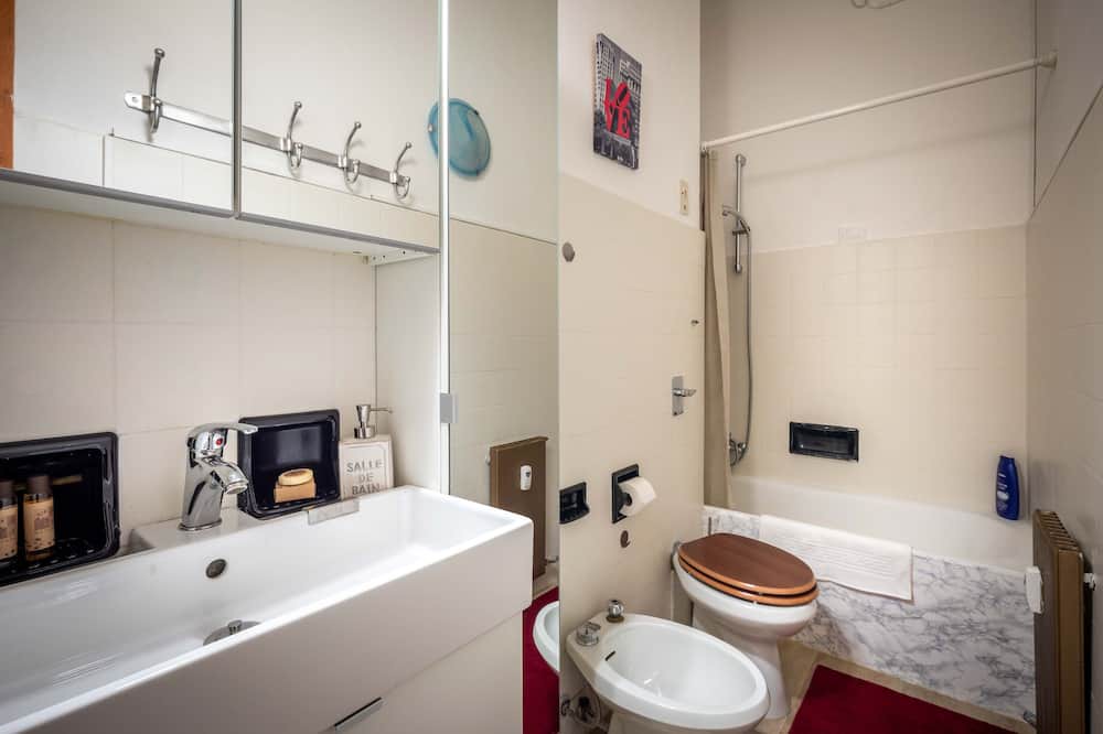 Photo of Bathroom in Aprica