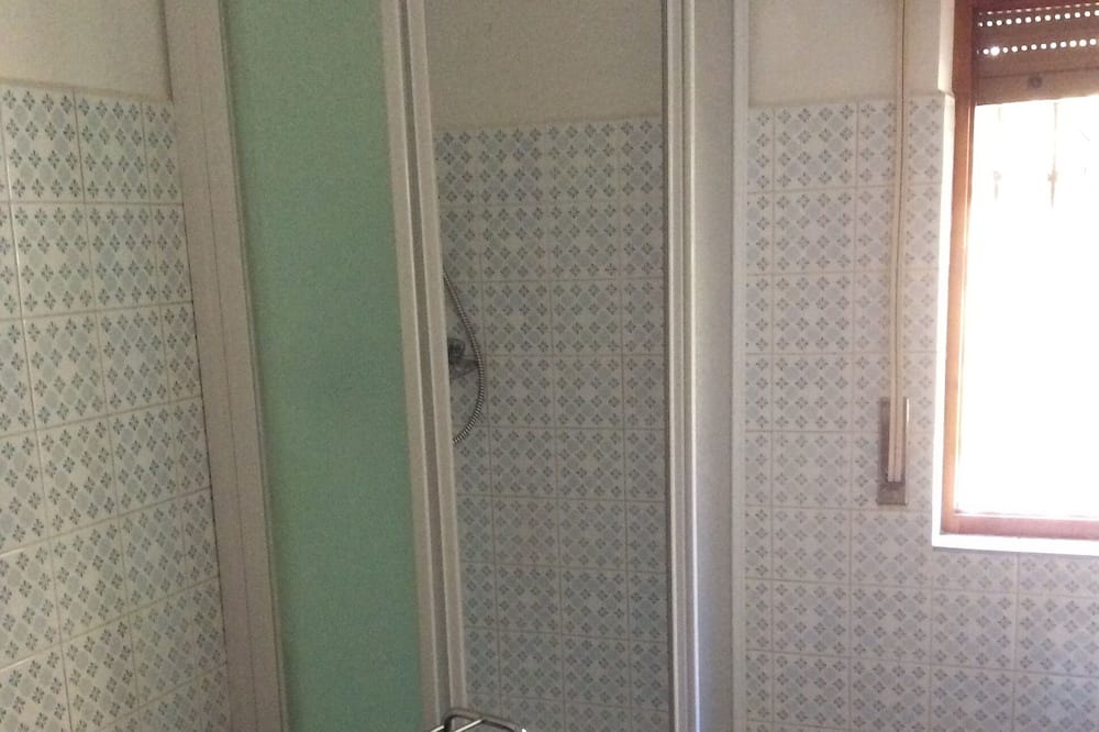 Photo of Bathroom in Aviatico