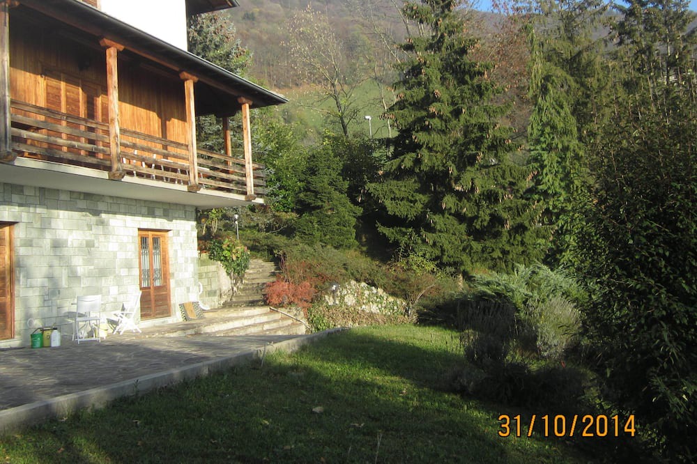 Photo of Outdoor in Aviatico