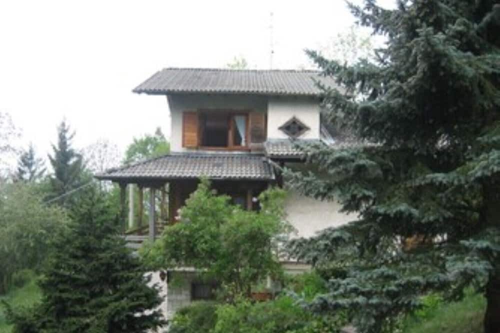 Photo of Outdoor in Aviatico
