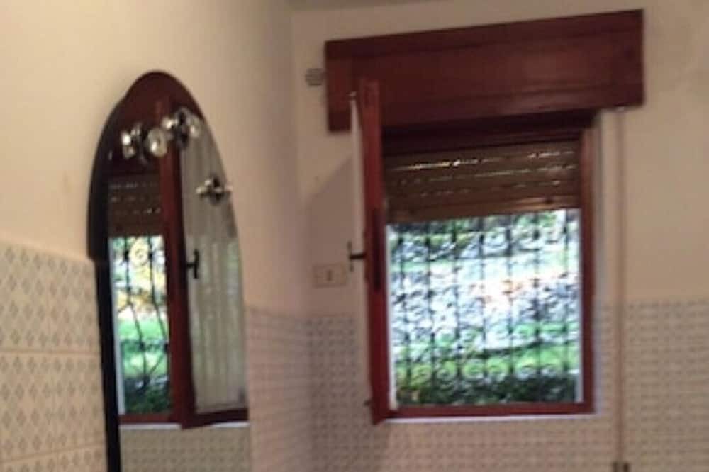 Photo of Bathroom in Aviatico