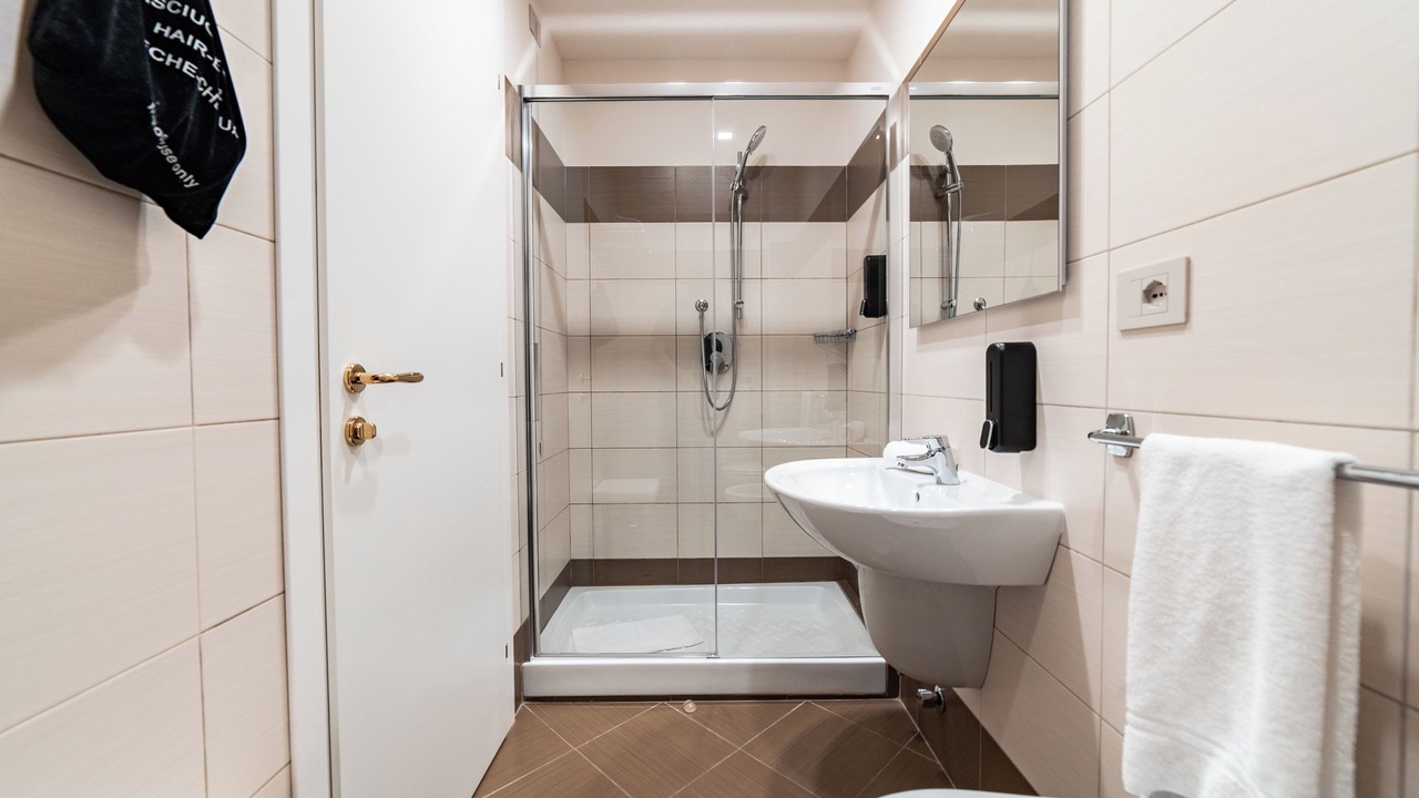 Photo of Bathroom in Laveno
