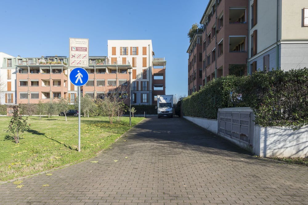Photo of Outdoor in Pero