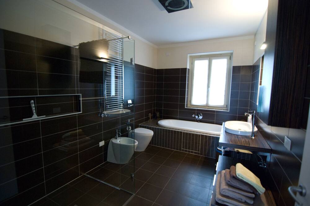 Photo of Bathroom in Dizzasco