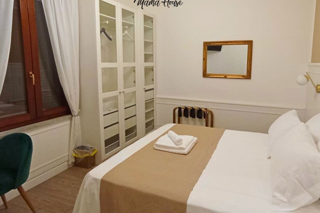 Photo of Bedroom in Chinatown