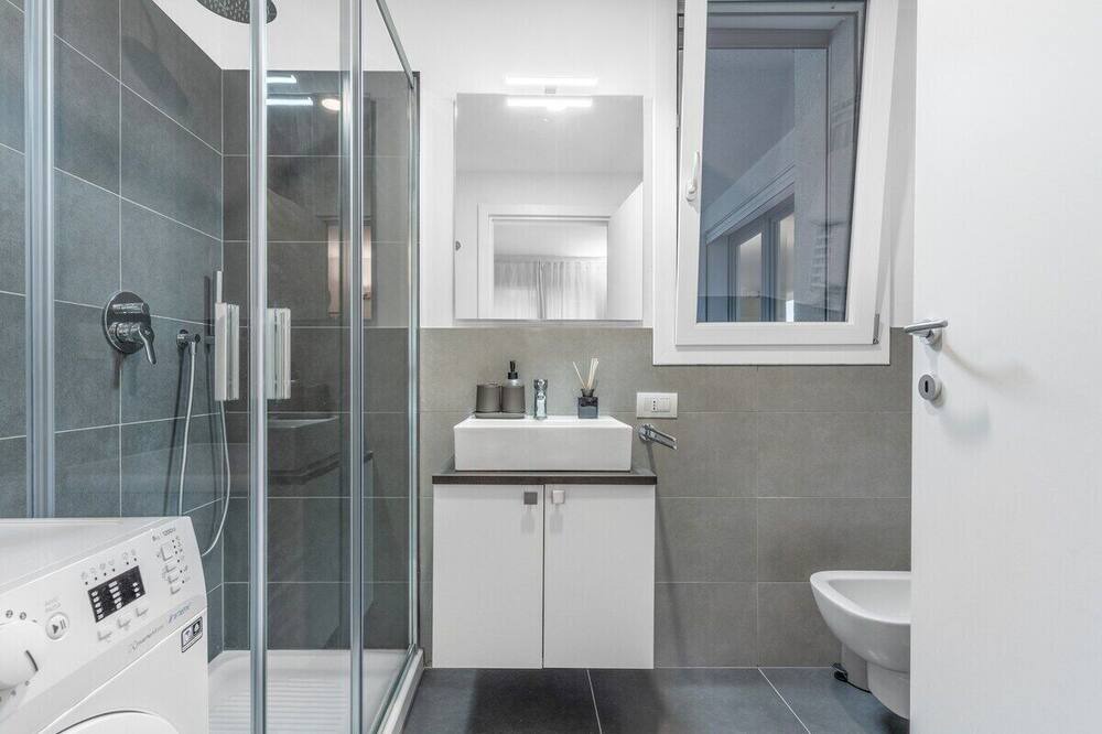 Photo of Bathroom in Gallaratese
