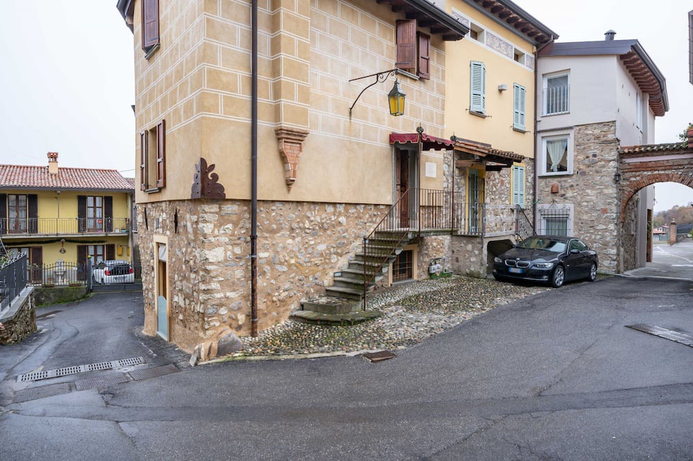 Photo of Others in Colombaro