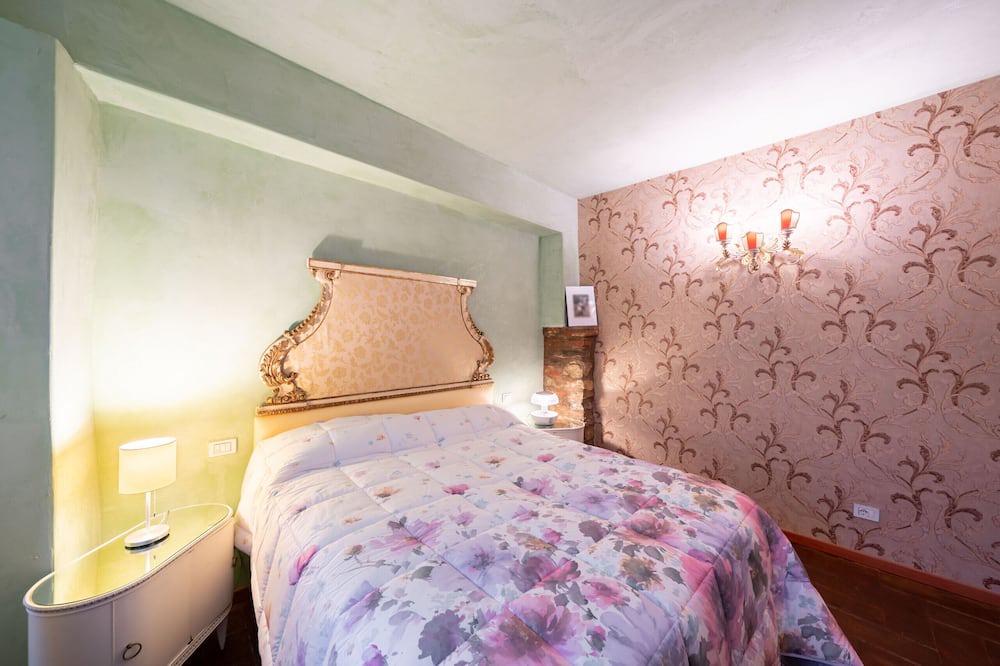 Photo of Others in Colombaro